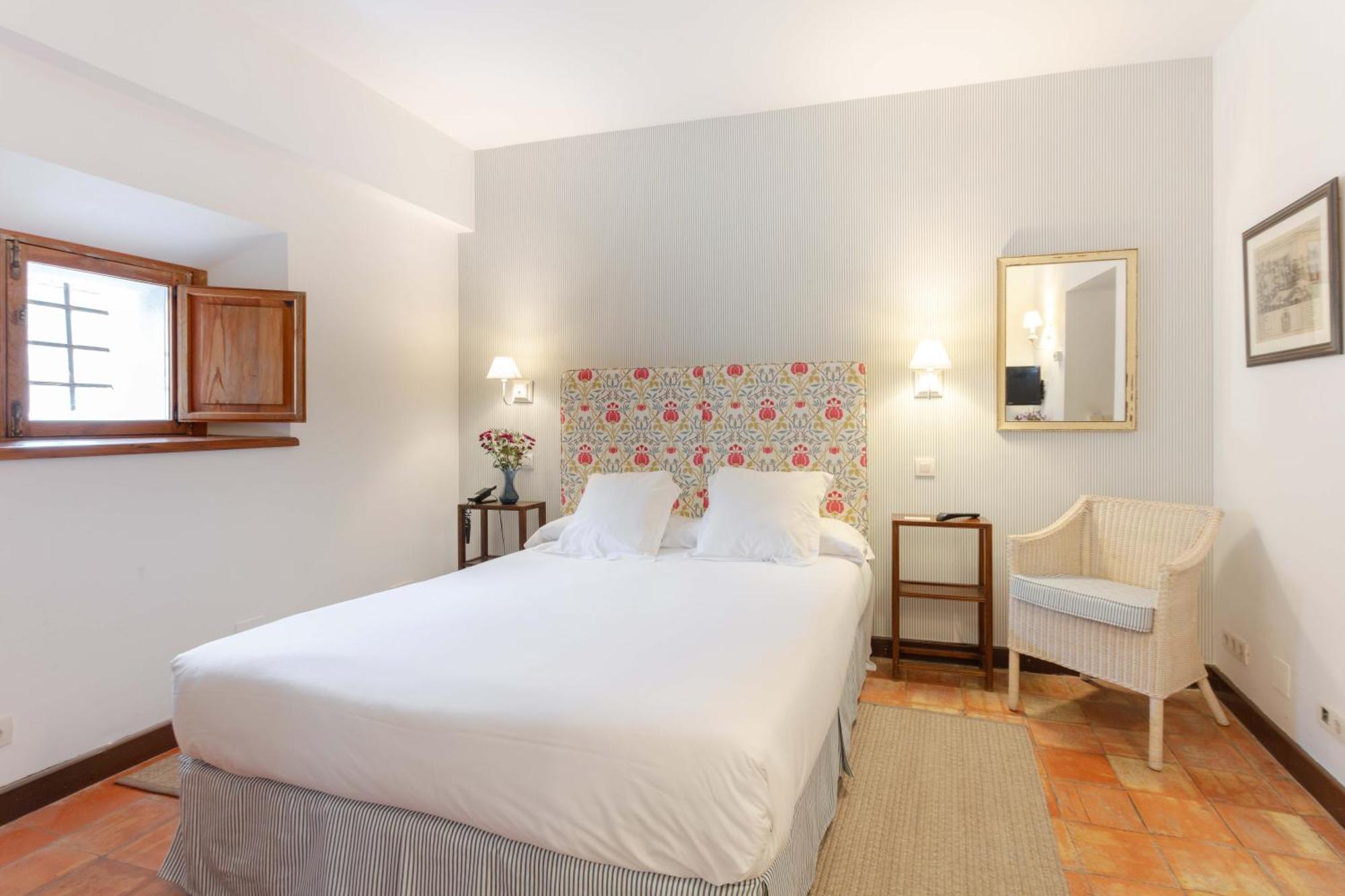 Hotel Puerta de la Luna Baeza Exterior foto